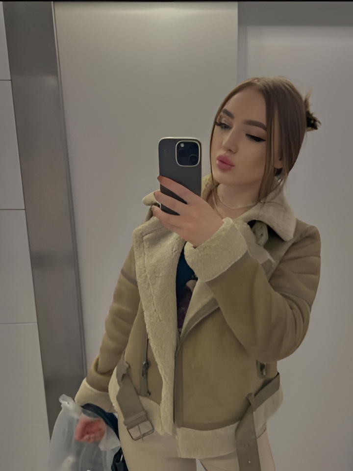 Индивидуалка Арина, доступна для личного знакомства от 1500 руб