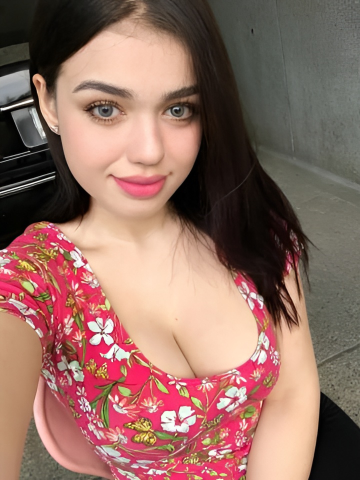 Илона привлекальеная девушка из Майкопа цена от 2500 руб