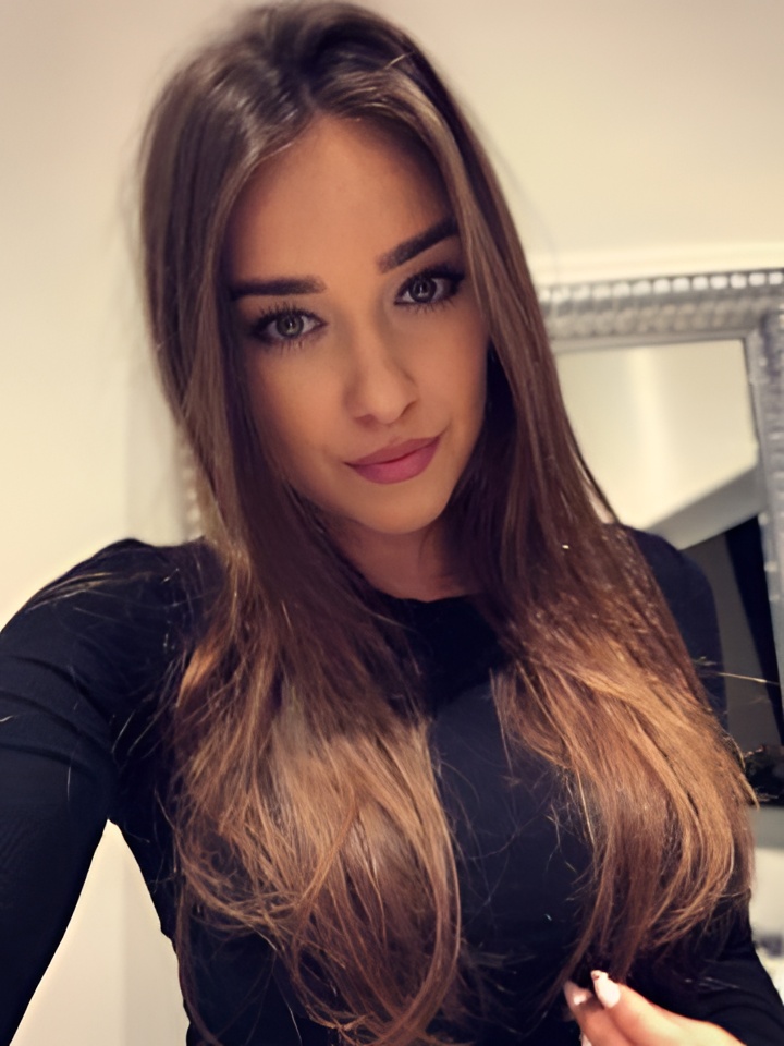 Зита привлекальеная девушка из Майкопа цена от 2000 руб