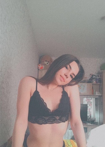 Лизка привлекальеная девушка из Майкопа цена от 3500 руб