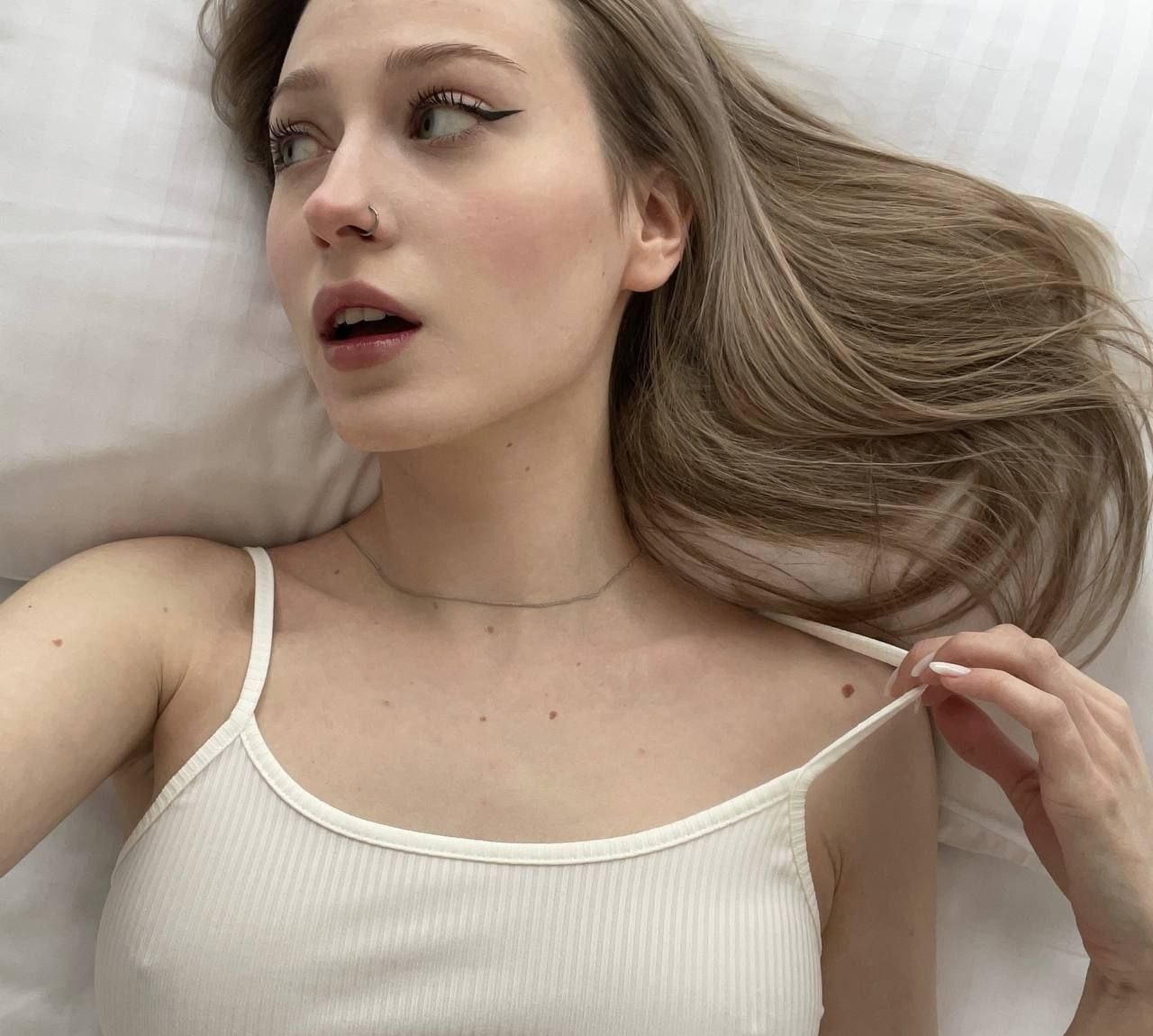 Юлия привлекальеная девушка из Майкопа цена от 3000 руб