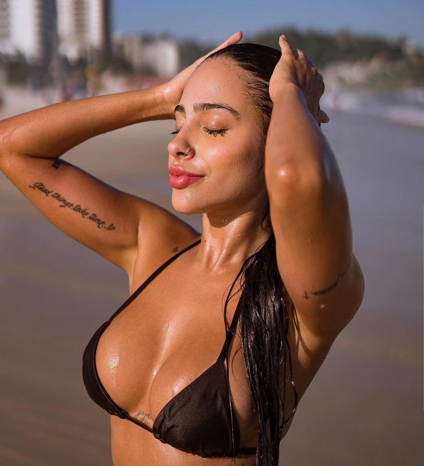 Дарья привлекальеная девушка из Майкопа цена от 7000 руб