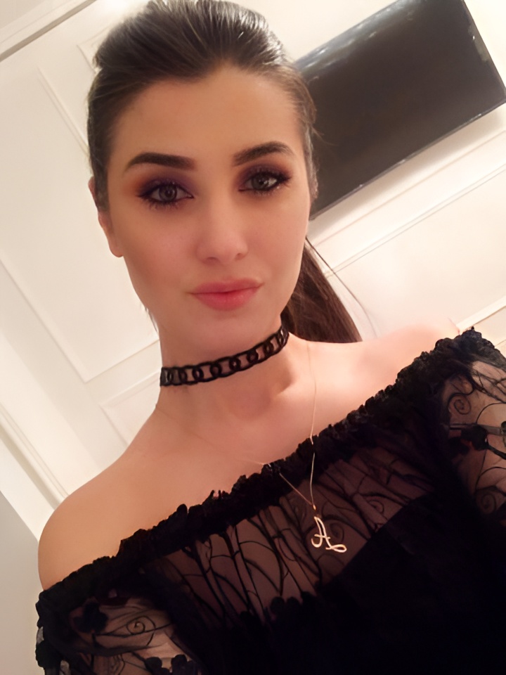 Индивидуалка Алиана, доступна для личного знакомства от 10000 руб