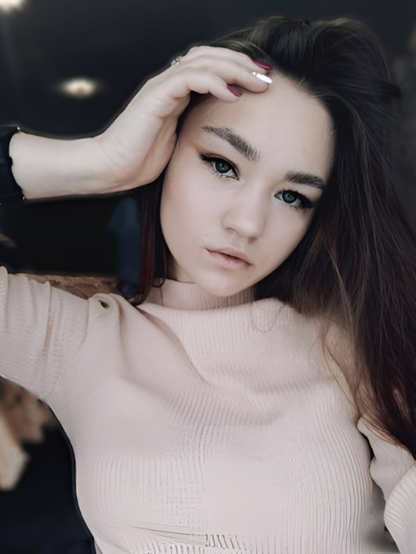 Амалия привлекательная девушка из Майкопа цена от 10000 руб