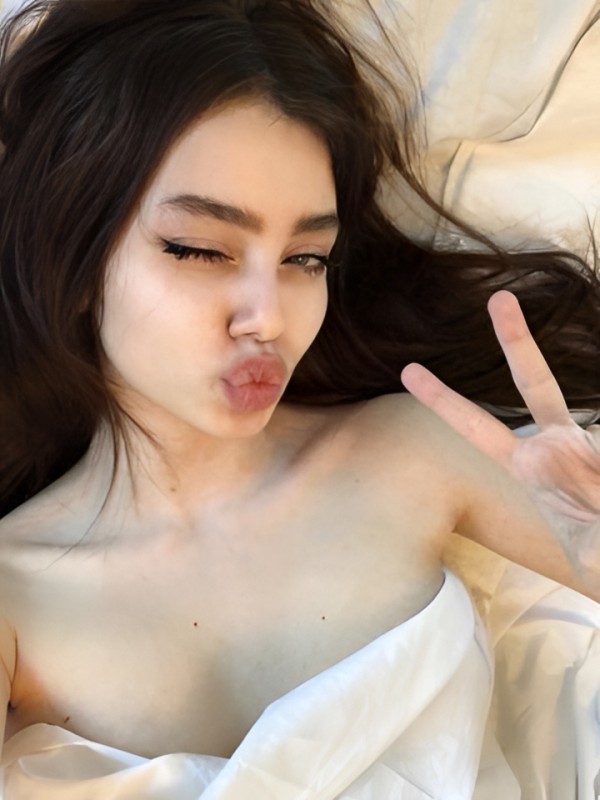 Азалия привлекательная девушка из Майкопа цена от 2500 руб